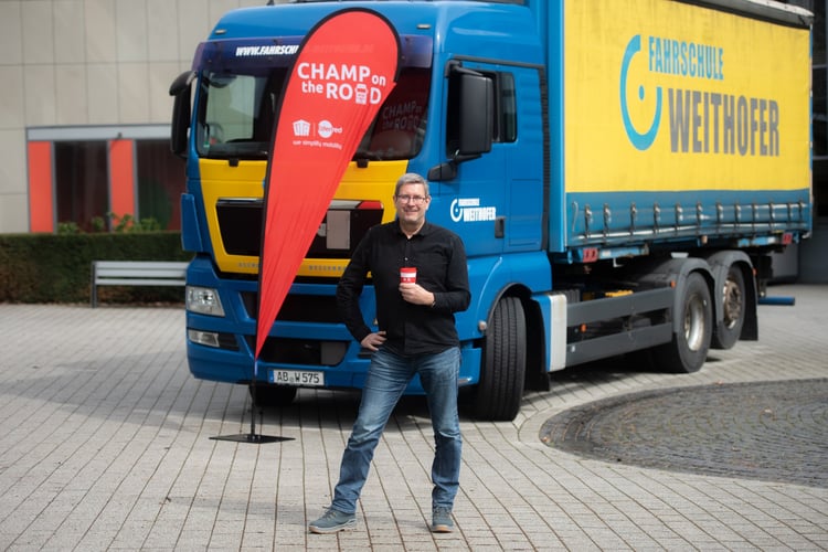 UTA Champ on the Road-1