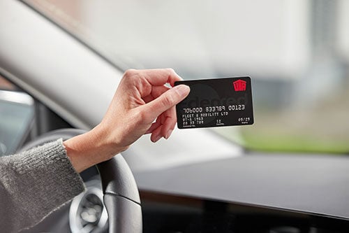 LP_fuelcard-car-cockpit-2