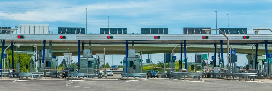 csm_header-toll-per-country-italy-tollstation_43f0331584